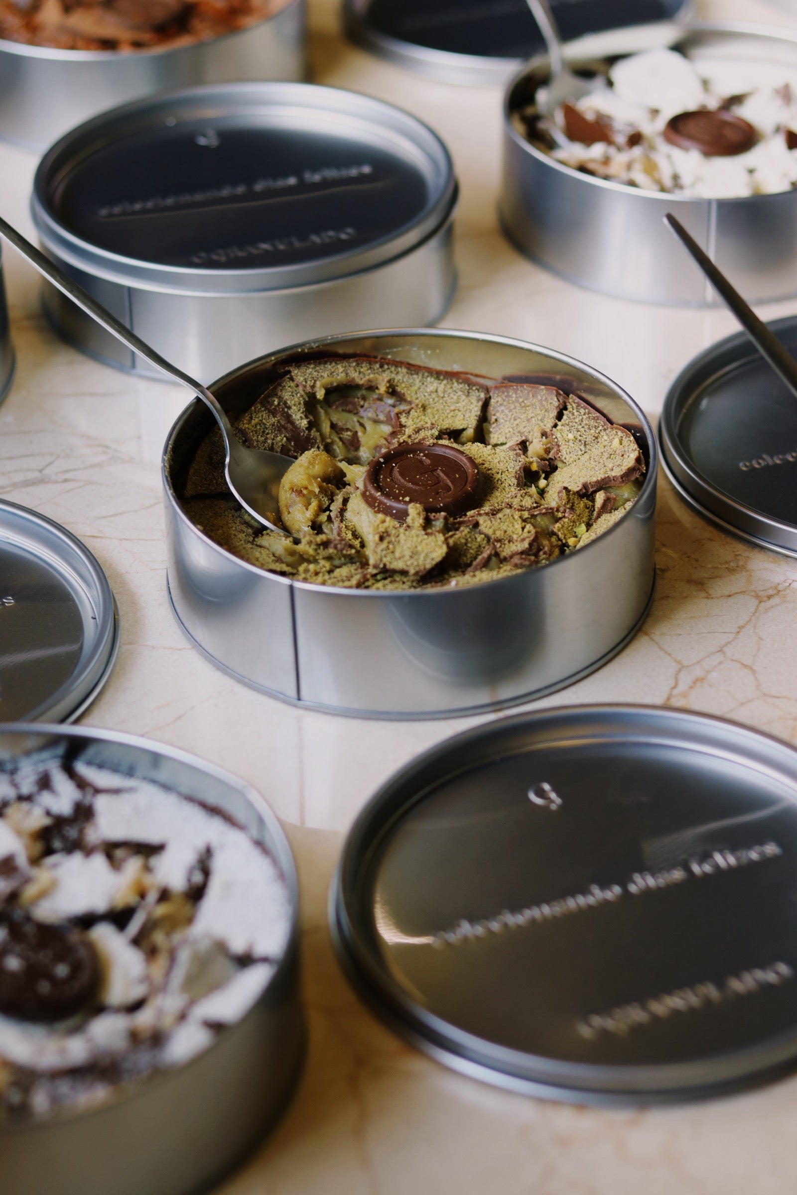 Ovo na Lata Felicitache